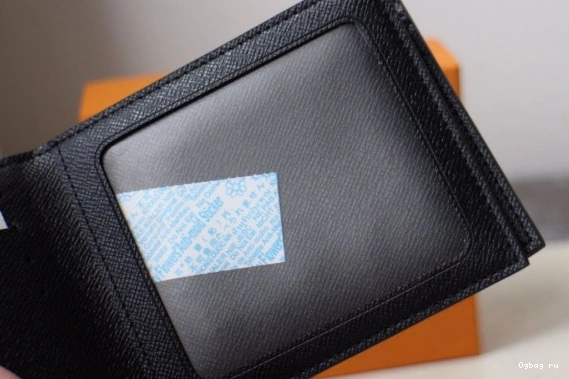 VUITTON LOUIS AMERIGO WALLET 0723